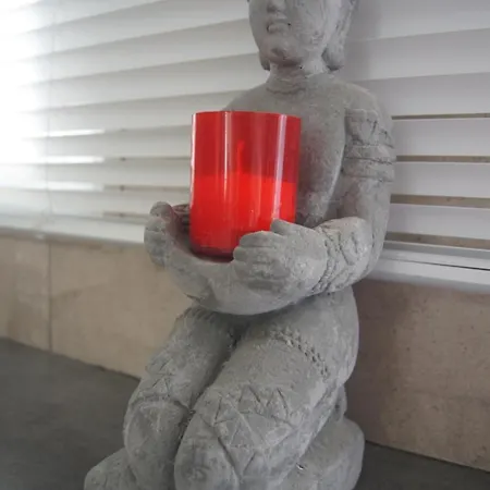 Hello Boutique *